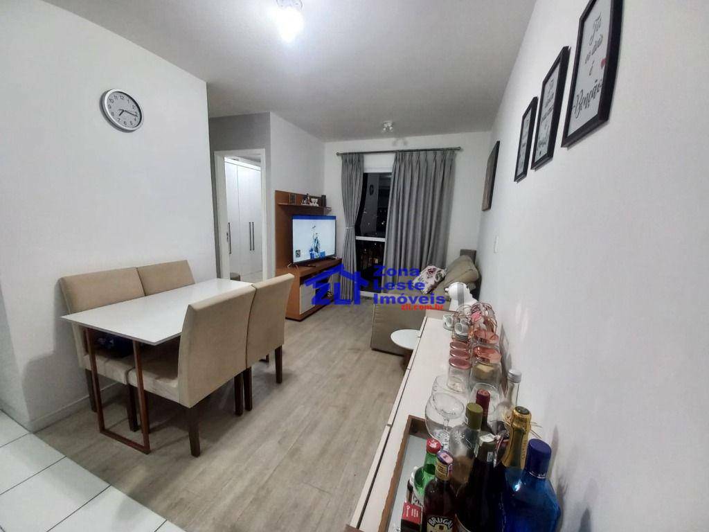 Apartamento à venda com 2 quartos, 45m² - Foto 2