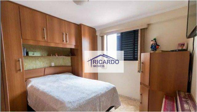 Apartamento à venda com 2 quartos, 74m² - Foto 7