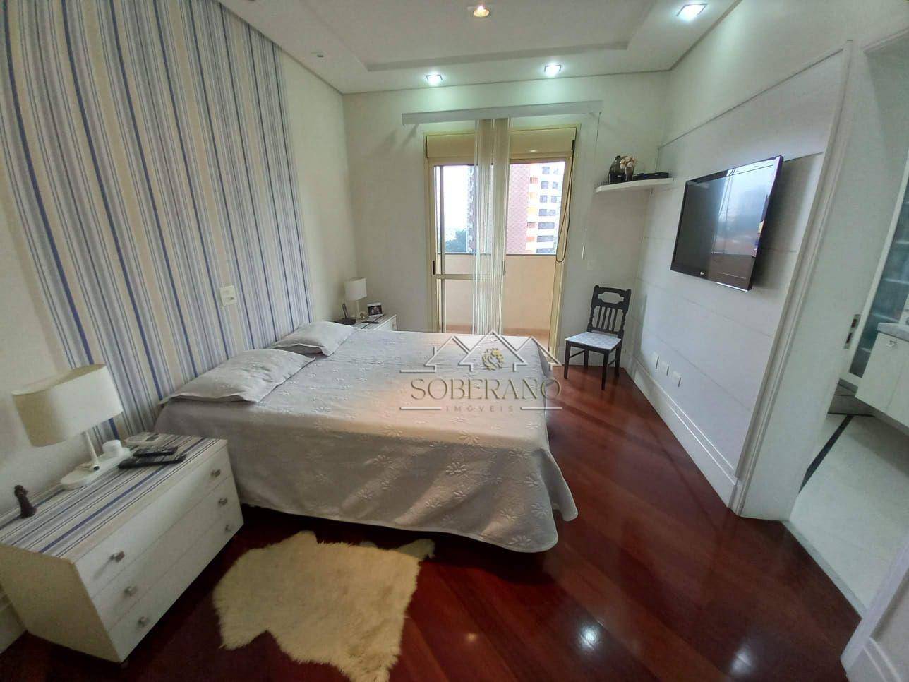 Apartamento à venda com 4 quartos, 300m² - Foto 18