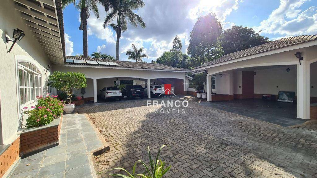 Casa de Condomínio à venda com 5 quartos, 1200m² - Foto 3