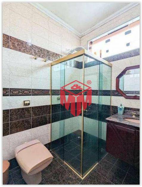 Sobrado à venda e aluguel com 3 quartos, 315m² - Foto 38