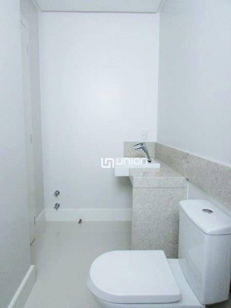 Apartamento à venda com 4 quartos, 237m² - Foto 24