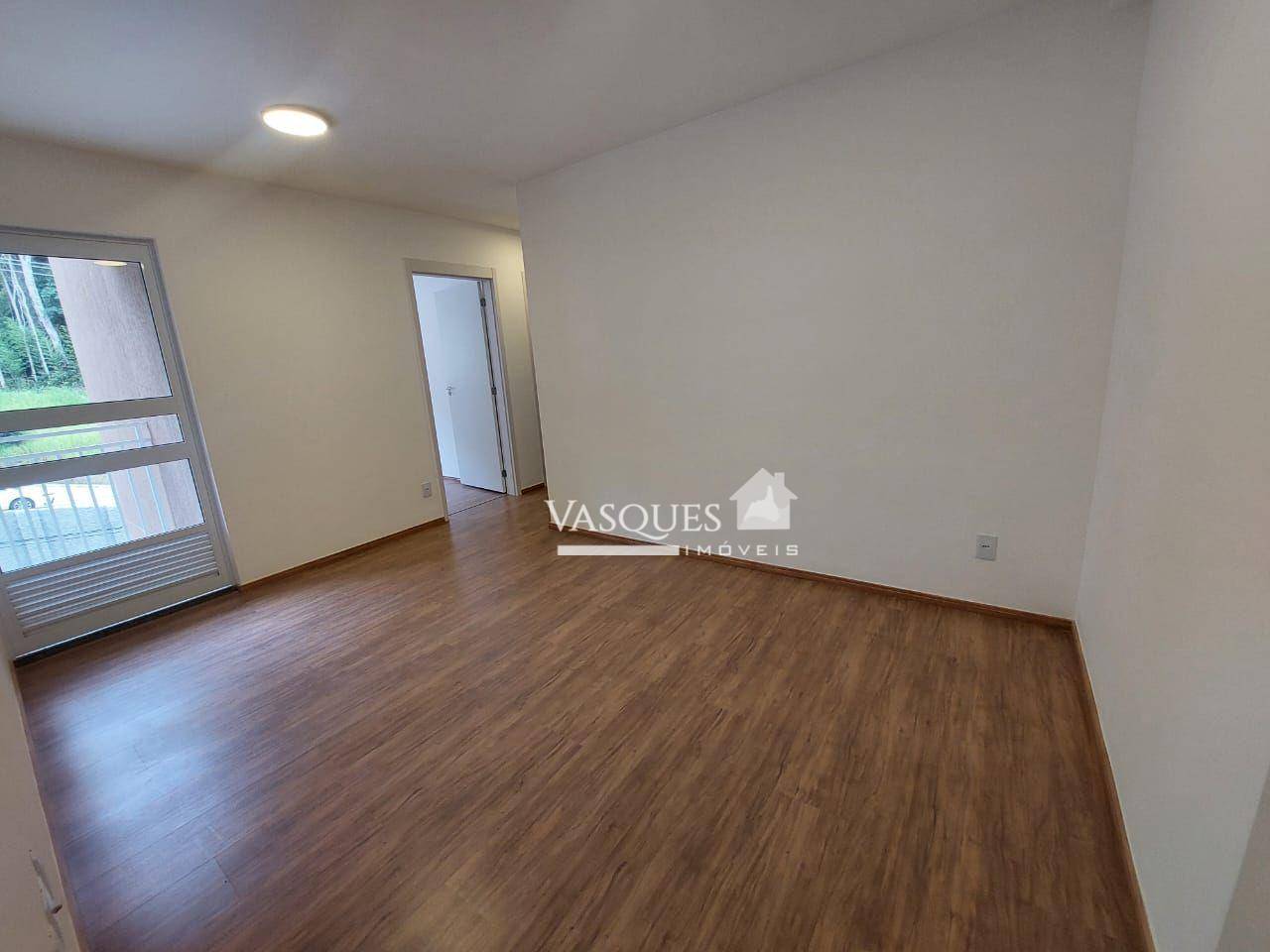 Apartamento para alugar com 2 quartos, 50m² - Foto 3