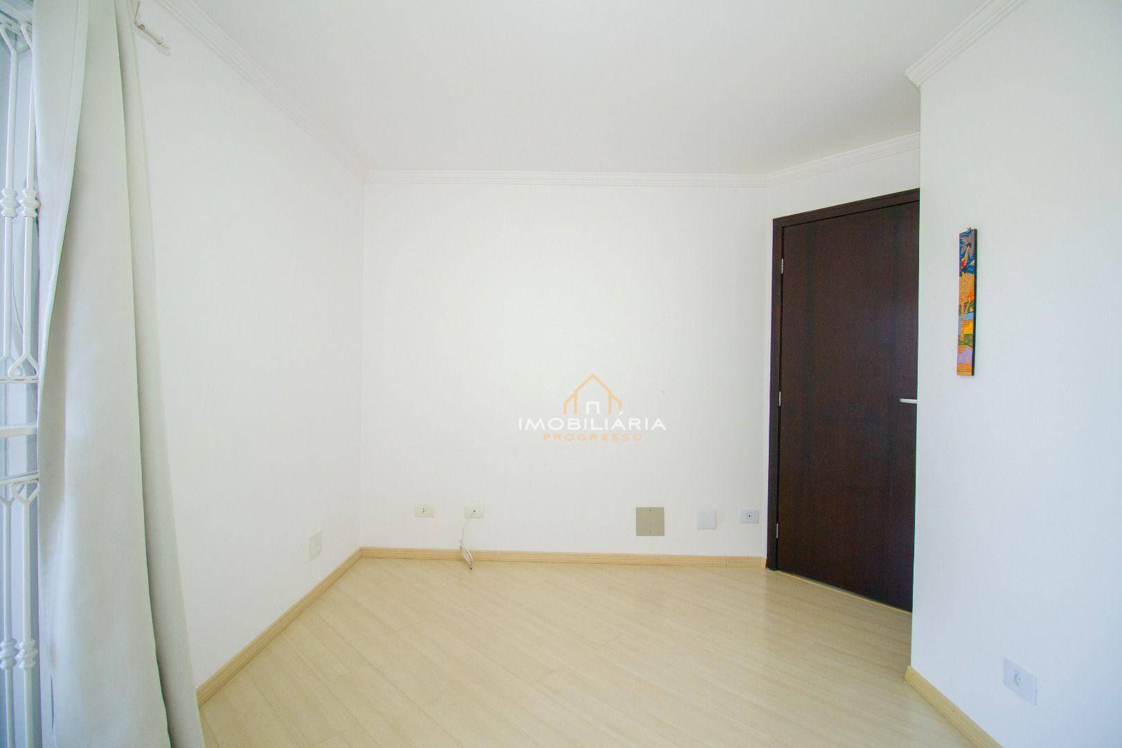 Sobrado à venda com 3 quartos, 244m² - Foto 59