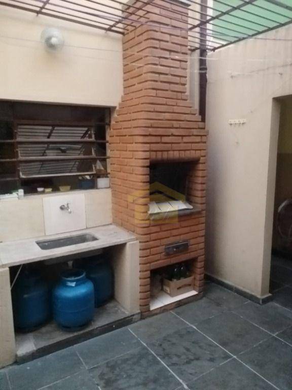 Sobrado à venda com 3 quartos, 177m² - Foto 2