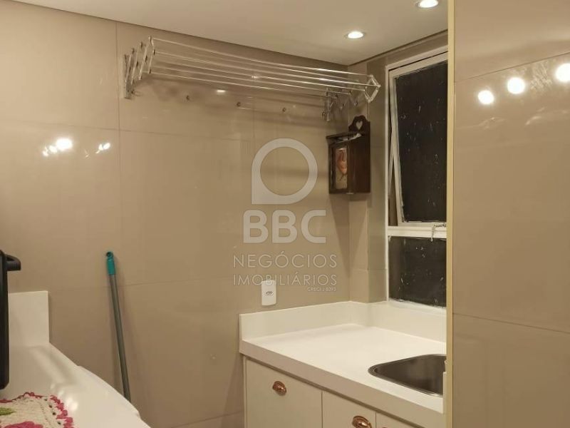 Apartamento à venda com 2 quartos, 60m² - Foto 13