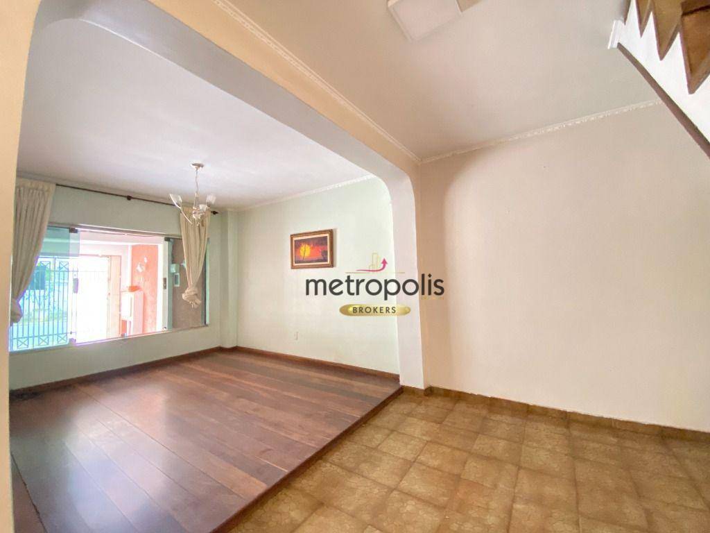 Sobrado à venda com 4 quartos, 181m² - Foto 1