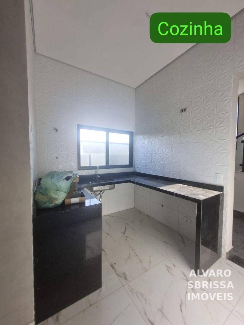 Casa de Condomínio à venda com 3 quartos, 214m² - Foto 6