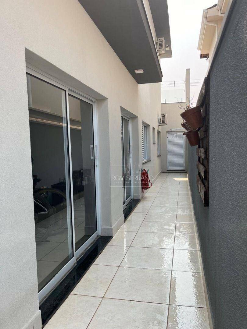 Casa de Condomínio à venda com 3 quartos, 242m² - Foto 30