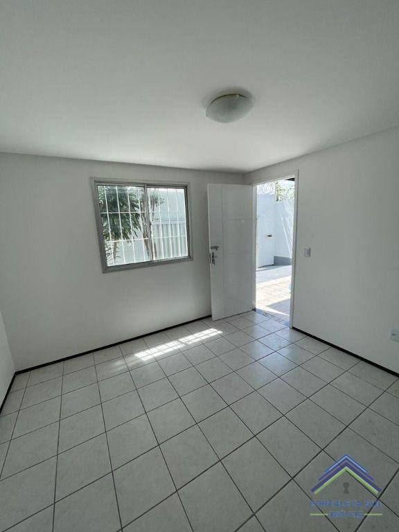 Casa à venda com 2 quartos, 120m² - Foto 16