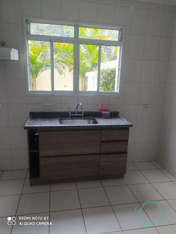 Casa de Condomínio para alugar com 3 quartos, 117m² - Foto 8