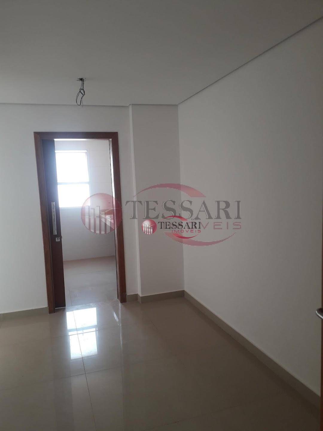 Apartamento à venda com 3 quartos, 260m² - Foto 4