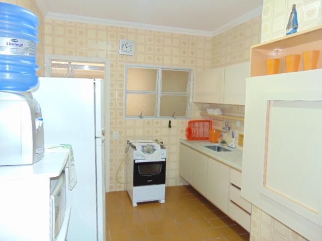 Apartamento à venda com 3 quartos, 95m² - Foto 22