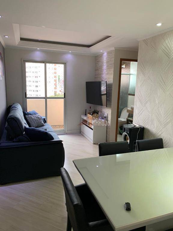 Apartamento à venda com 2 quartos, 47m² - Foto 2