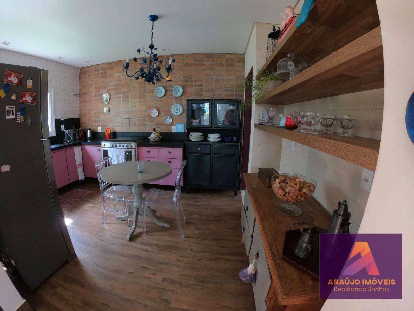 Casa de Condomínio à venda e aluguel com 3 quartos, 300m² - Foto 6