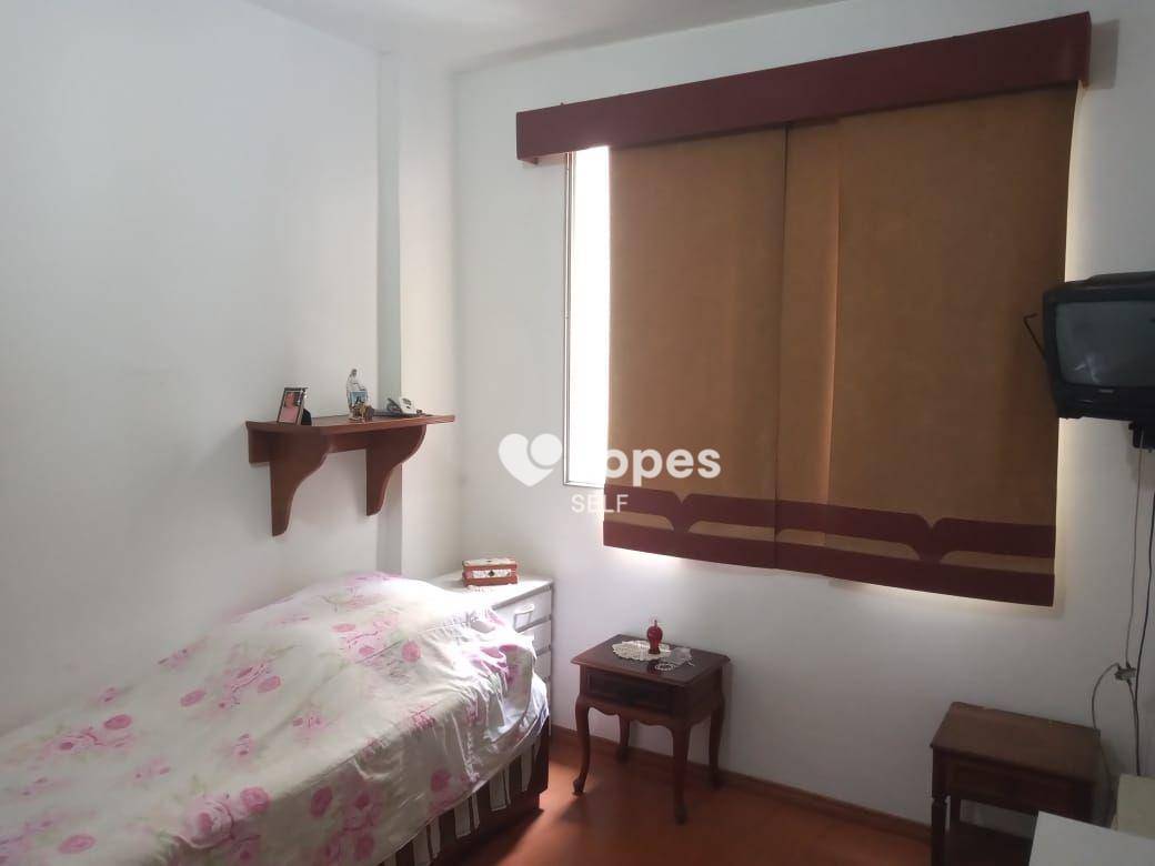 Apartamento à venda com 2 quartos, 80m² - Foto 4