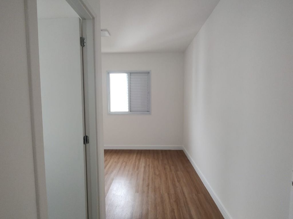 Apartamento para alugar com 2 quartos, 64m² - Foto 9