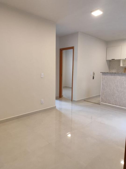 Apartamento à venda com 2 quartos, 43m² - Foto 1