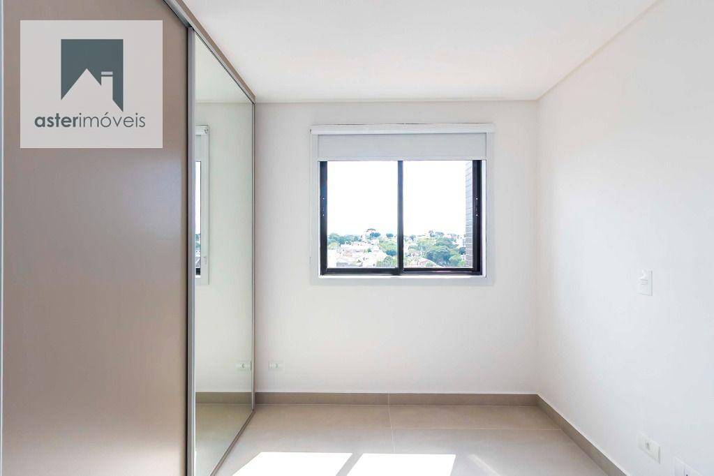 Apartamento para alugar com 2 quartos, 70m² - Foto 25