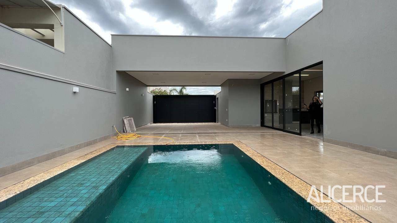 Casa de Condomínio à venda com 4 quartos, 216m² - Foto 30