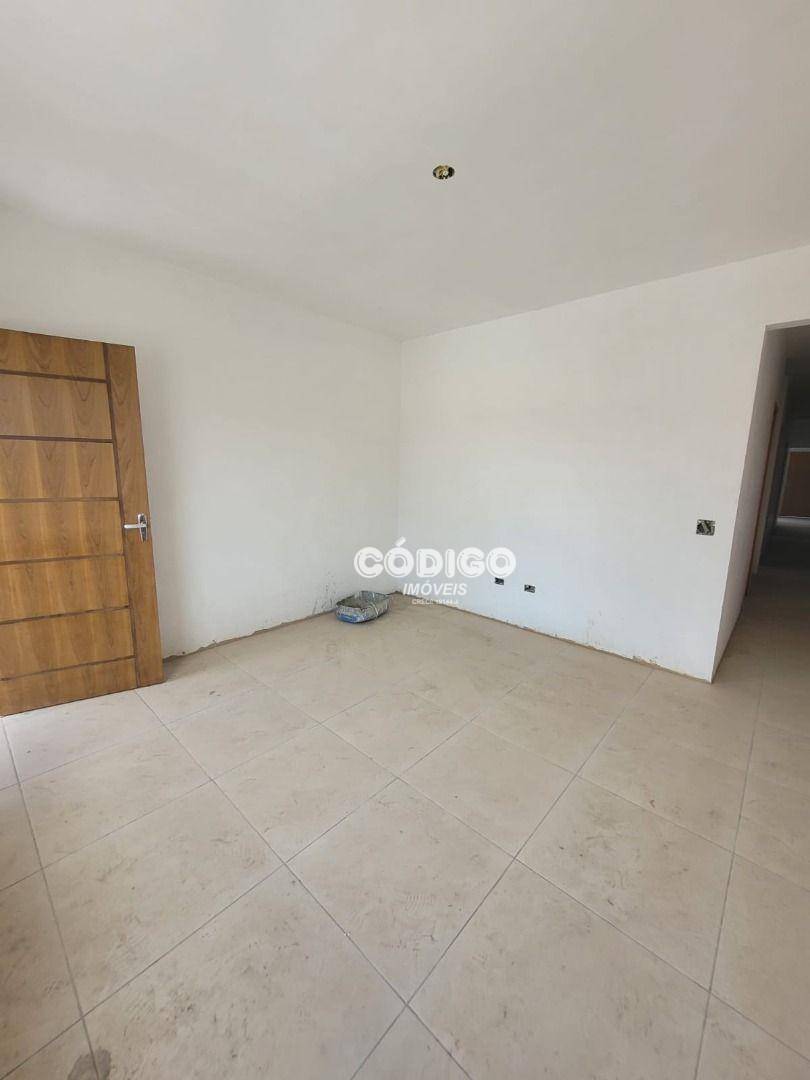 Casa à venda com 3 quartos, 145m² - Foto 7