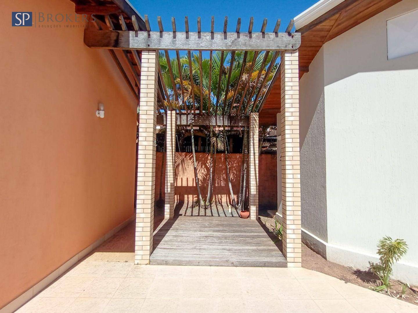 Casa de Condomínio à venda com 5 quartos, 285m² - Foto 17