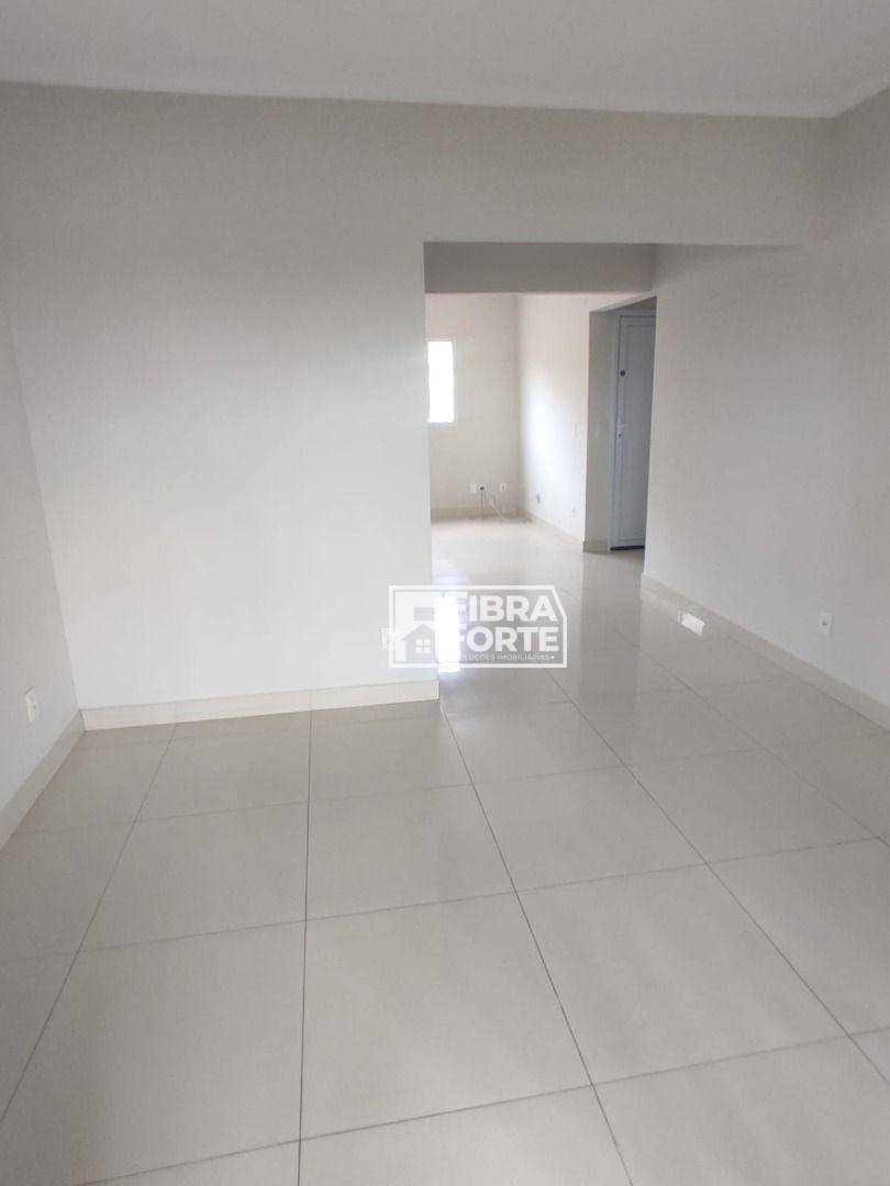 Casa à venda com 3 quartos, 155m² - Foto 5