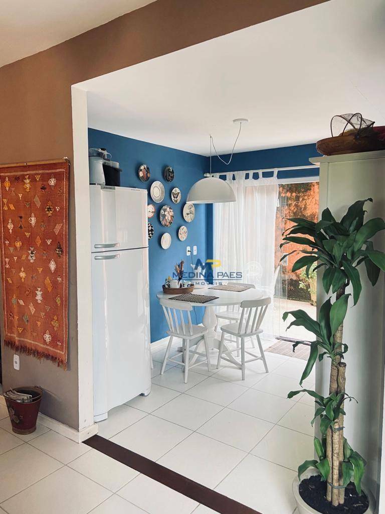 Casa de Condomínio à venda com 3 quartos, 130m² - Foto 10