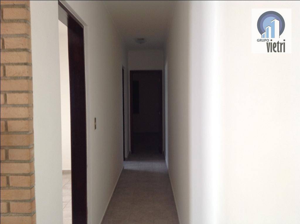 Sobrado à venda com 3 quartos, 205m² - Foto 44