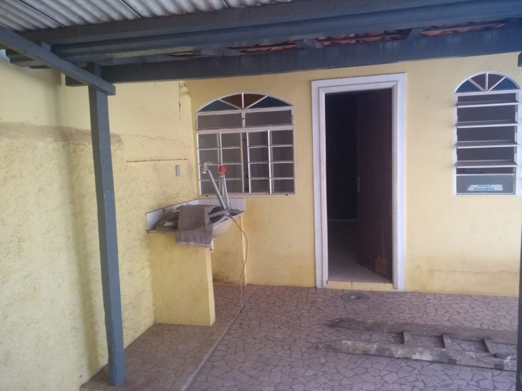 Casa à venda com 3 quartos, 240m² - Foto 17