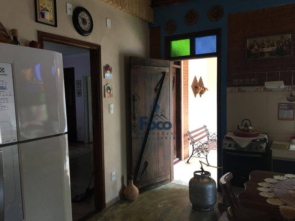 Chácara à venda com 2 quartos, 1400M2 - Foto 4