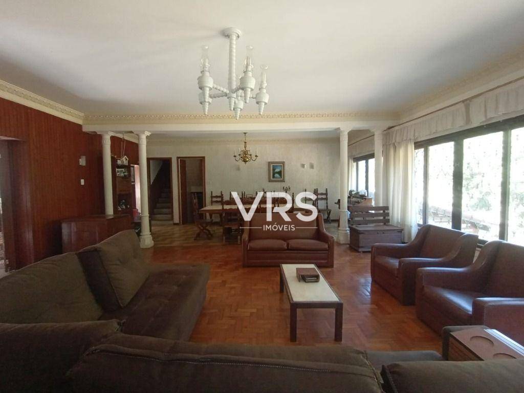 Casa à venda com 7 quartos, 581m² - Foto 12