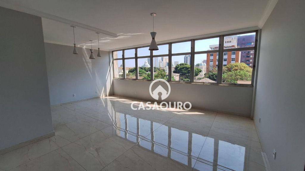 Apartamento à venda com 4 quartos, 160m² - Foto 4