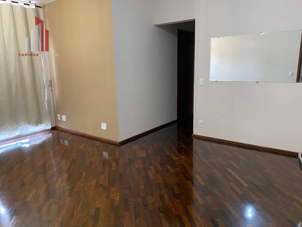 Apartamento à venda com 2 quartos, 56m² - Foto 2