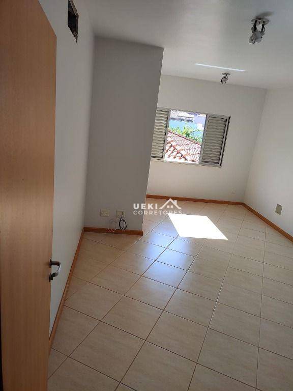 Casa à venda com 5 quartos, 334m² - Foto 10