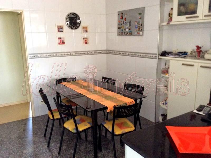 Apartamento à venda com 4 quartos, 225m² - Foto 19