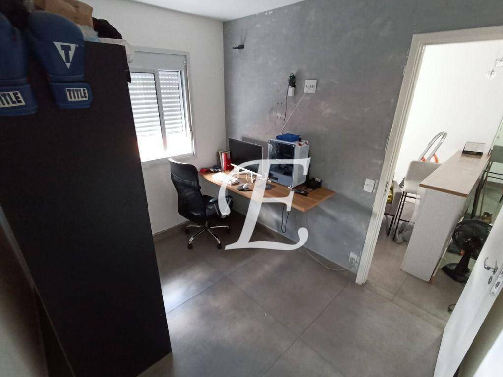 Apartamento para alugar com 2 quartos, 34m² - Foto 6