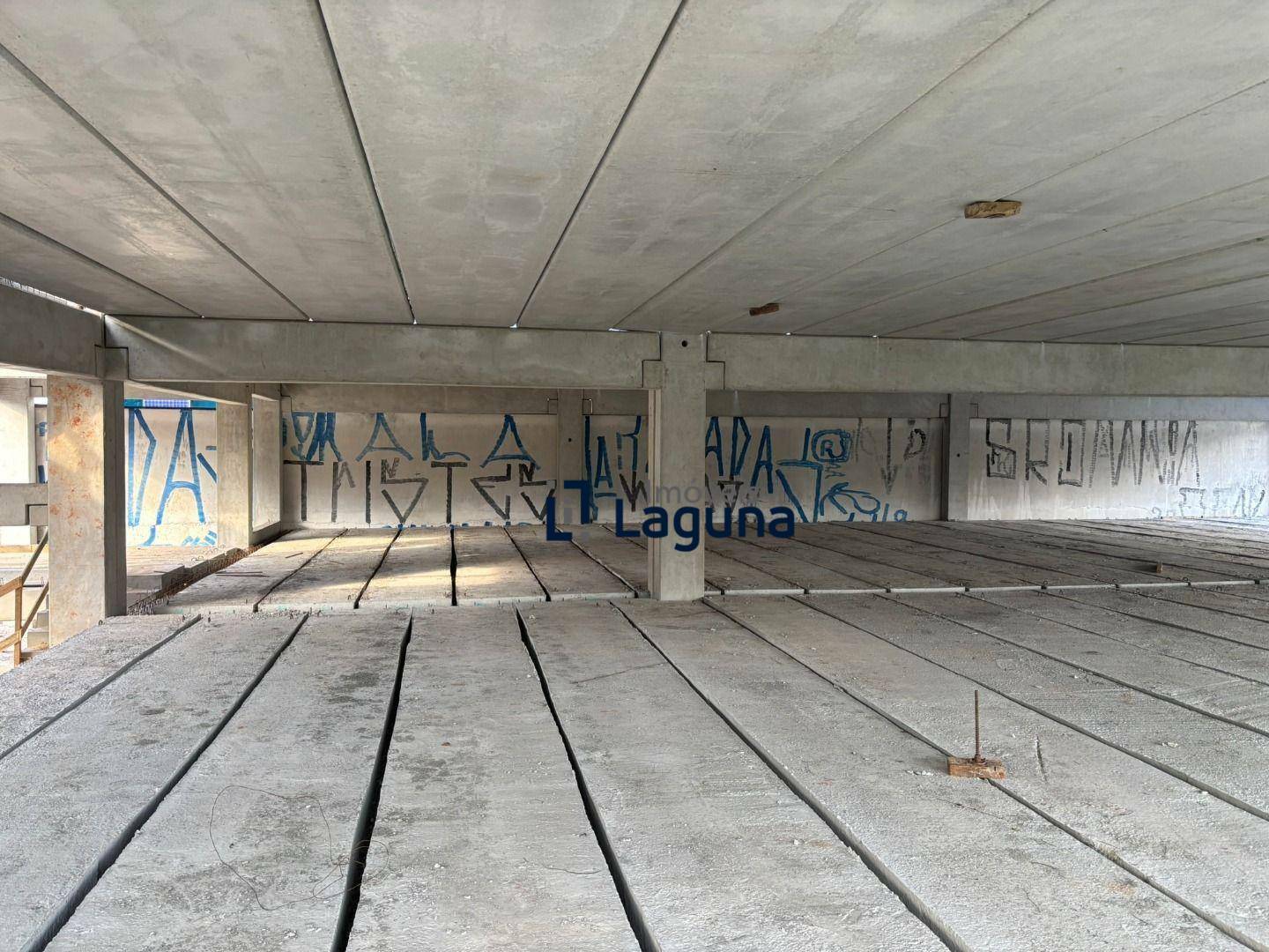 Prédio Inteiro para alugar, 1094m² - Foto 3
