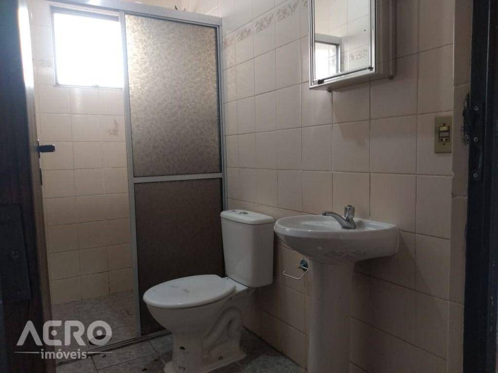 Apartamento à venda com 1 quarto, 45m² - Foto 11