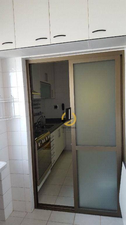 Apartamento para alugar com 3 quartos, 100m² - Foto 16