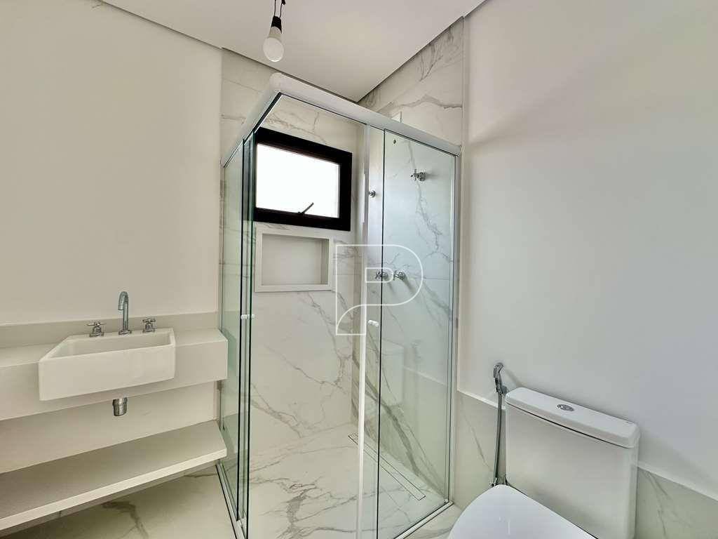 Casa de Condomínio à venda e aluguel com 4 quartos, 350m² - Foto 28