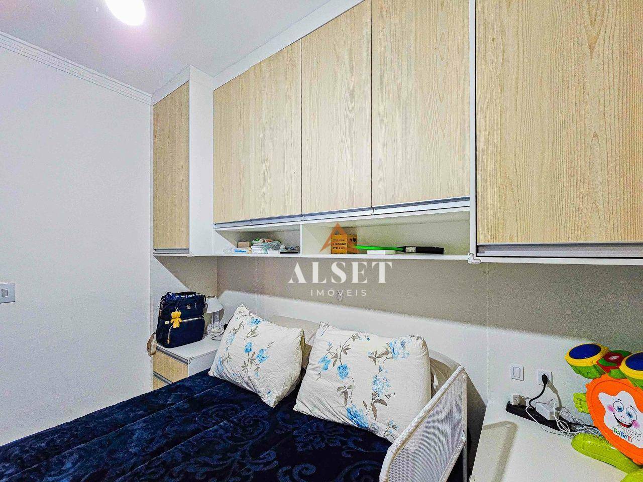 Apartamento à venda com 2 quartos, 45m² - Foto 25