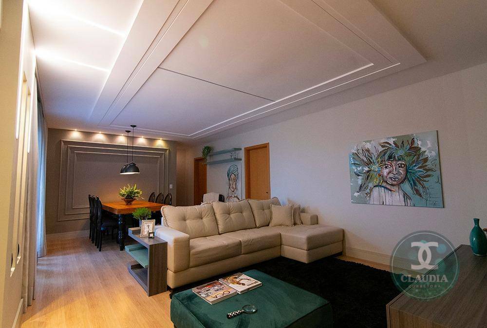 Apartamento à venda com 3 quartos, 165m² - Foto 4