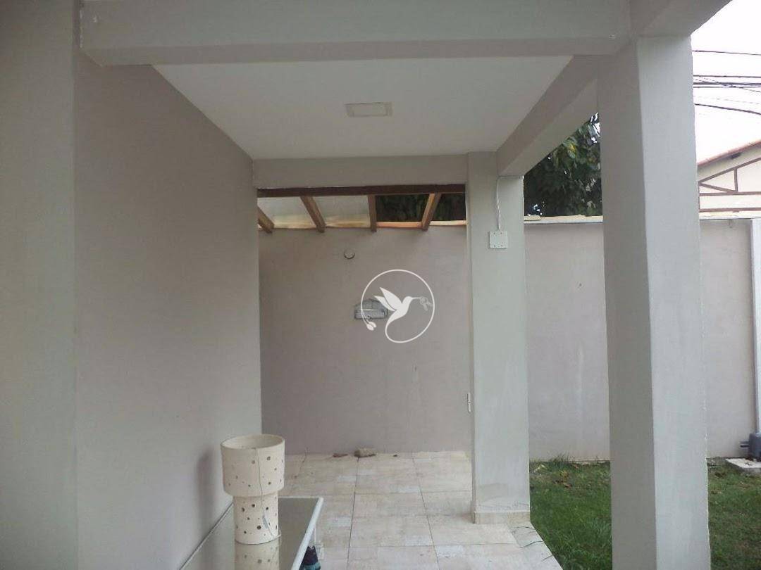 Casa à venda com 4 quartos, 110m² - Foto 16