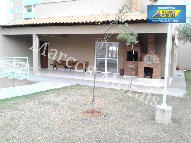 Apartamento à venda com 2 quartos, 62m² - Foto 20