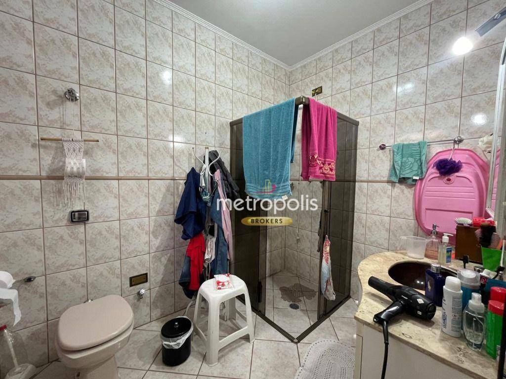 Casa à venda com 4 quartos, 240m² - Foto 24