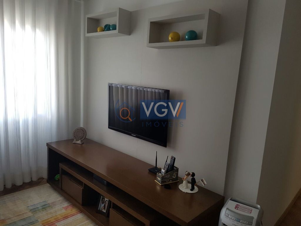 Apartamento à venda com 2 quartos, 50m² - Foto 7