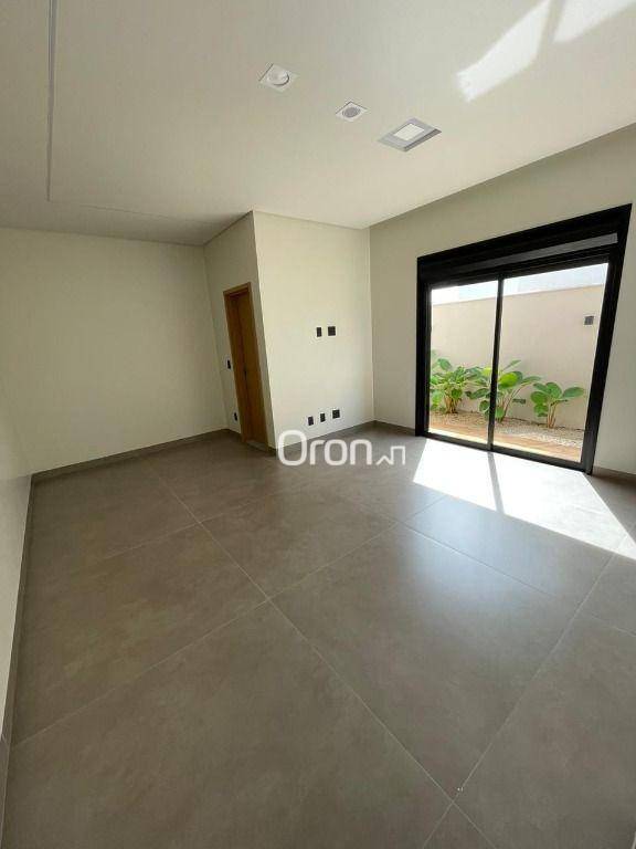 Casa de Condomínio à venda com 4 quartos, 232m² - Foto 5