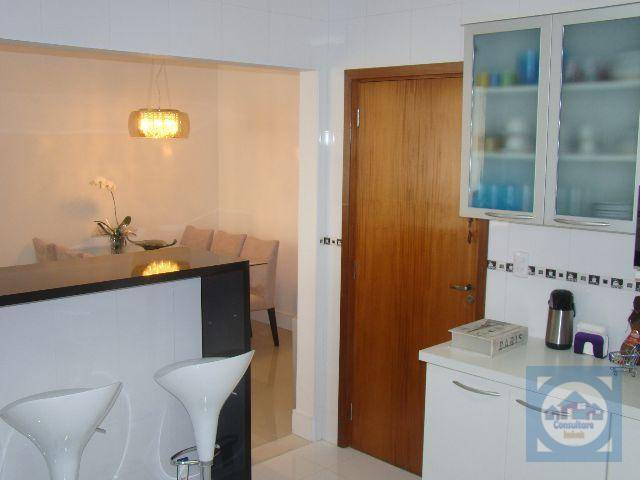 Apartamento à venda com 2 quartos, 76m² - Foto 6