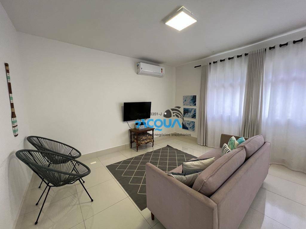 Apartamento à venda com 3 quartos, 140m² - Foto 1